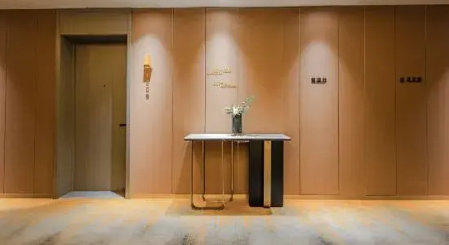 Time Hotel (International Convention and Exhibition Center Greenland Territorial Sea Building), Book Hotel Hotels in Inner Mongolia with Parking, Parking