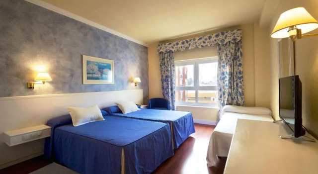 Трёхместный номер Standard Hotel Guadalquivir