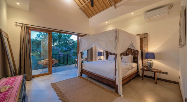 Вилла Deluxe Puri Aman - Unique & Lush 3BR Pool Villa - Next to Gigi Susu & Walk to Beach