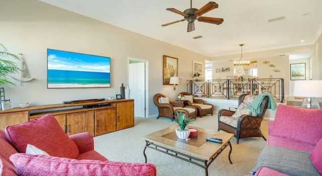 Upgraded Lake House Condo 1min To Siesta Key Beach