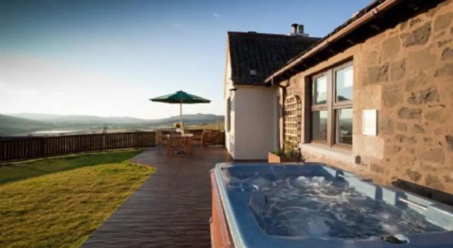 Rowan Tree Cottage, Rezervați Casă de vacanță Cupar 