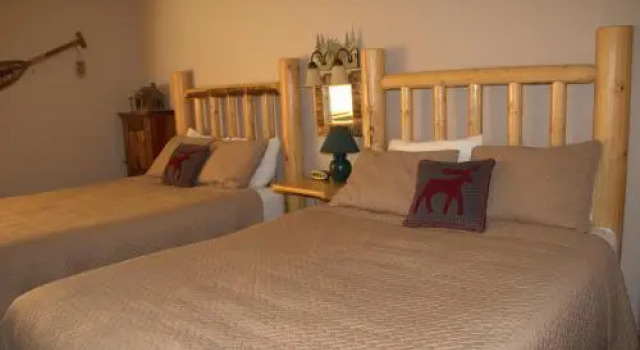 Yellowstone Park Riverfront Cabins, Book Hotel Gardiner Yellowstone National Park-North Gate