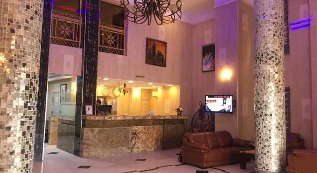 Cynergy Suites Royale, Rezerwuj Hotel Aja Eti-Osa