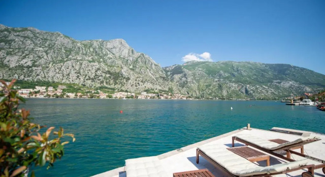Seaside House Kotor