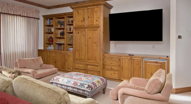 803 Holden Rd. 5 Bedroom Home by RedAwning, Забронировать Дом для отпуска Бивер-Крик Beaver Creek Ski, рядом с Haymeadow Express Gondola