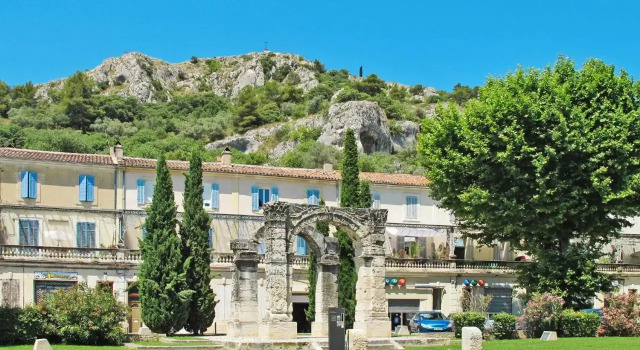 Holiday Home Les Puits Neufs - CVN145, Book Hotel Cavaillon Luberon