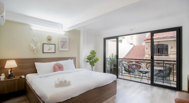 Номер Premium SAZI BEN THANH Hotel HCM