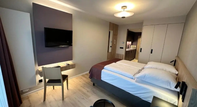 Двухместный номер Standard с балконом Apartment-Hotel Hamburg Mitte