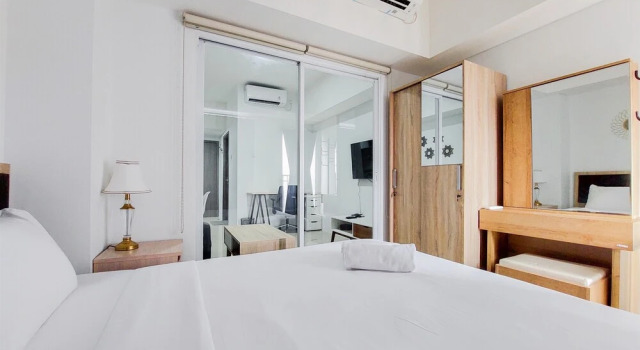 Simply Look And Comfort 1Br Tamansari Bintaro Mansion Apartment