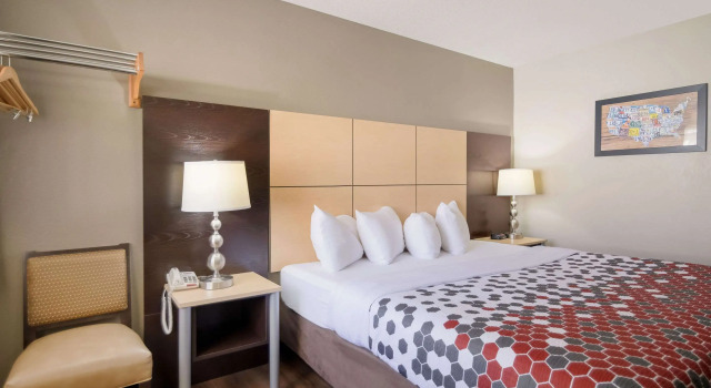 Двухместный номер Standard Econo Lodge Grand Forks near University