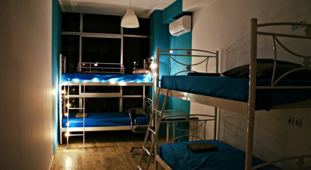 Кровать в общем номере (женский номер) Acropolis View Dream