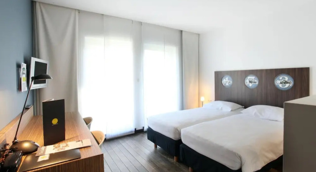 Двухместный номер Standard с балконом и с видом на сад Hotel De Pits