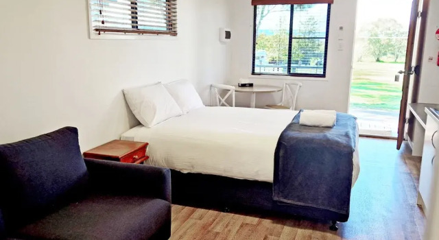 Студия Superior Tamworth Holiday Park