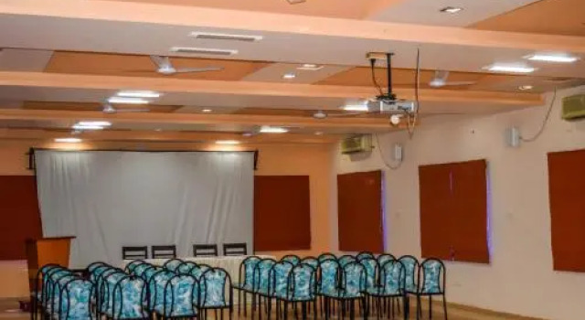Amidhara Resort, Varaa Lomakeskus Lomahotellit kohteessa Gujarat, Lomakeskus