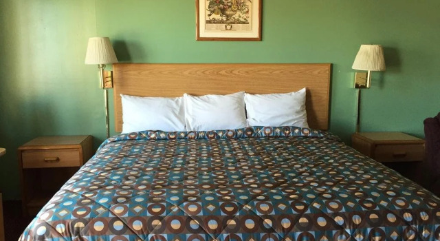 Cinderella Motel