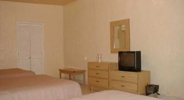 Plaza Consulado, Rezervovat Hotel Hotely v Chihuahua se snídaní, Snídaně