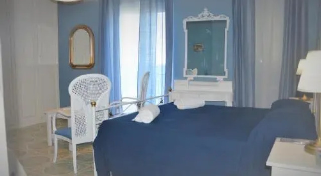 A Due Passi Dal Mare