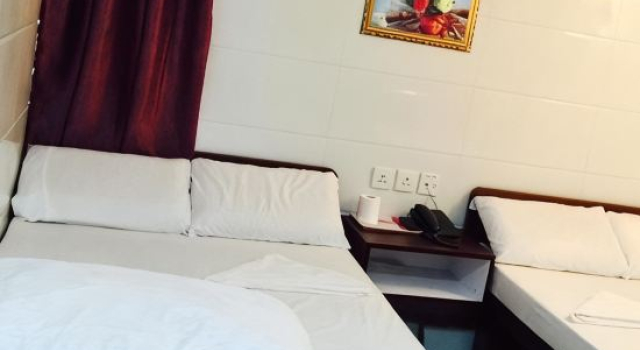Полулюкс SHANGRI-LA GUEST HOUSE