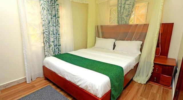 Goro Cottages, Đặt Khách sạn Khách sạn ở Kanungu có hồ bơi, Hồ bơi
