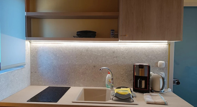 Люкс с балконом и с видом на море Paraktio Beach Apartments