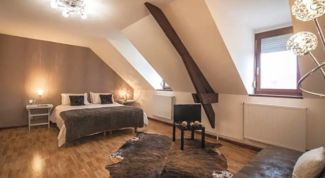Aux Berges de Sambre, Varaa Hotelli Aymeries Picardy