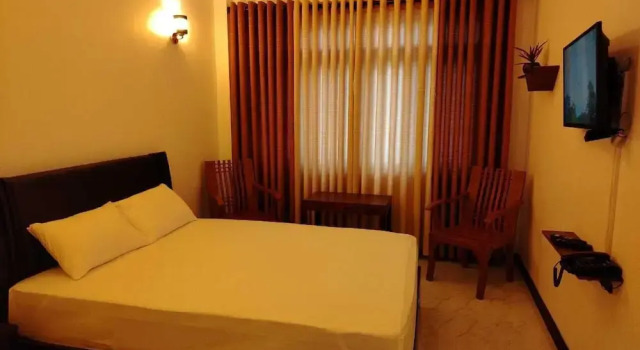 DIORA Hotel