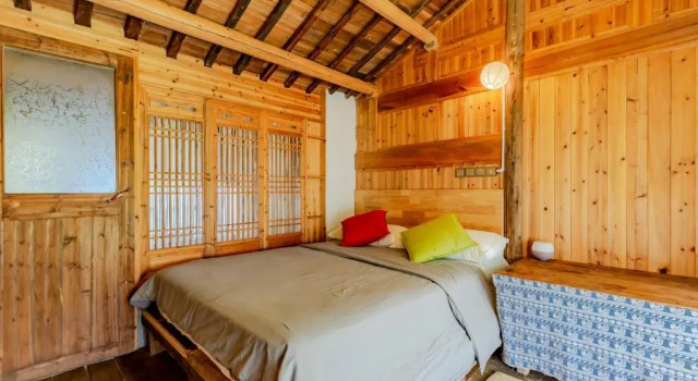 Двухместный номер Standard с видом на сад Xidi Kunlun International Hostel