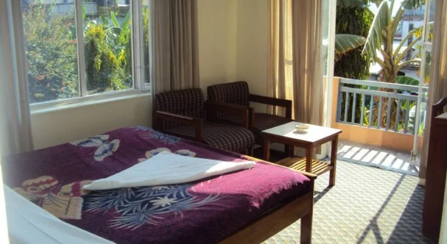 Hotel Khukuri, Забронировать Отель Покхара провинция Гандаки-Прадеш
