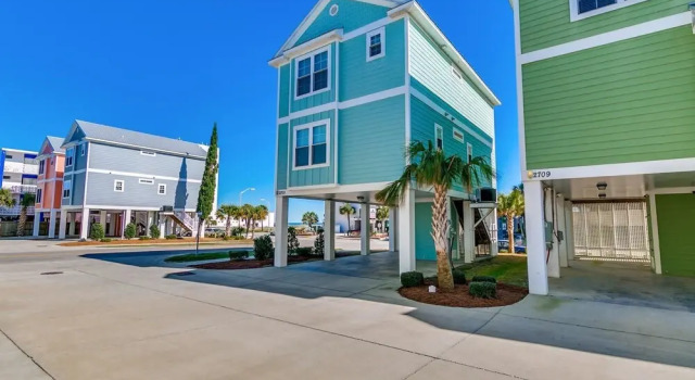 South Beach Cottages - 2701 Apartment 4