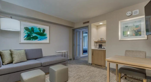 Двухместный люкс c 1 комнатой DoubleTree by Hilton Chandler Phoenix, AZ