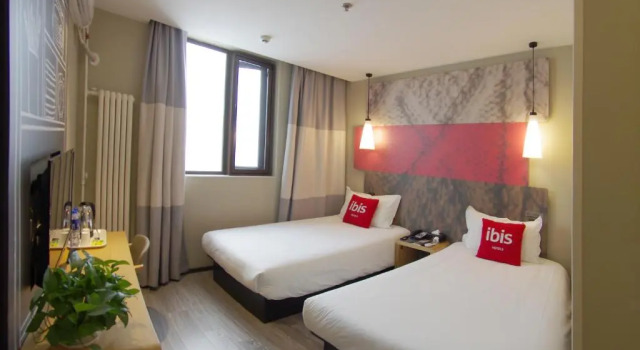 Двухместный номер Business ibis Beijing Tiantandongmen Metro Station Hotel
