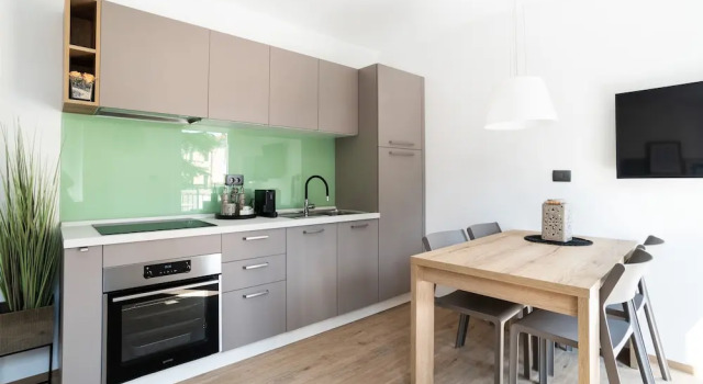 Семейные апартаменты CAPRARIA appartments in historic center, with private parking