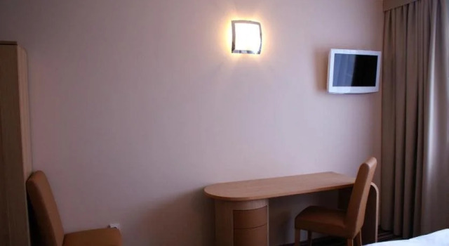 Hotel Julian, Buchen Sie Hotel Mierzyn Westpommern