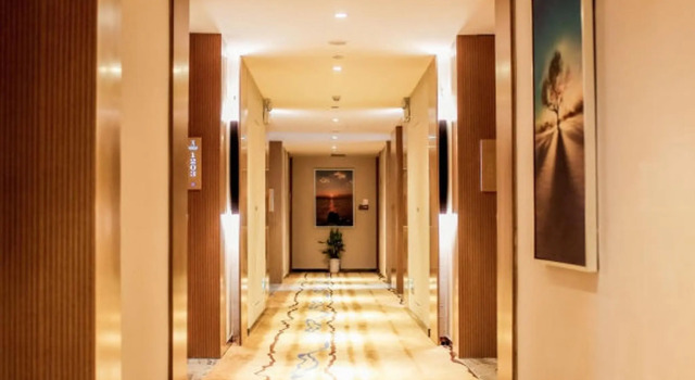 Vienna International Hotel Wuhan Jiedaokou Branch, Varaa Hotelli Hongshan District 