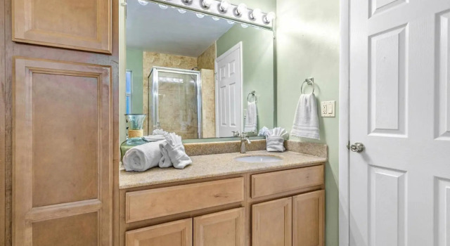 Nostra Palazzo on the Canal - Cape Coral - Roelens Vacations