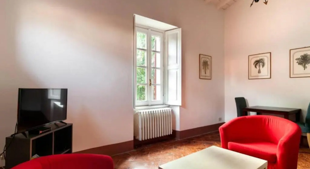 Appartamento nel Parco di Villa Erba, Book Apartment Hotels in Cernobbio with Parking, Parking
