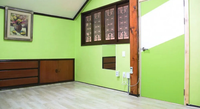 Gyeongju Sogeumgangsan Guest House(소금강산), Забронировать Гостевой дом Отели провинции Кёнсан-Пукто с парковкой, Парковка
