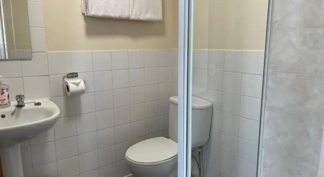 Четырёхместный номер Standard Galaxy Hotel