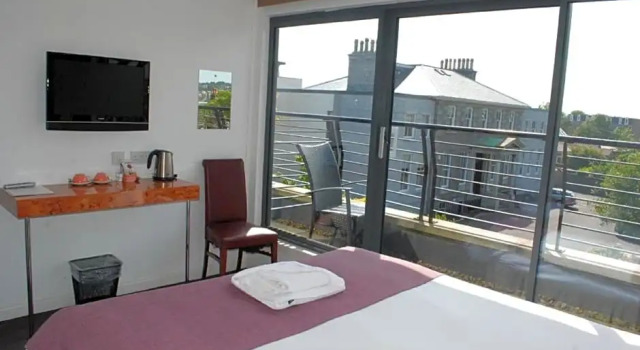 Номер Standard с балконом Great Western Hotel Aberdeen