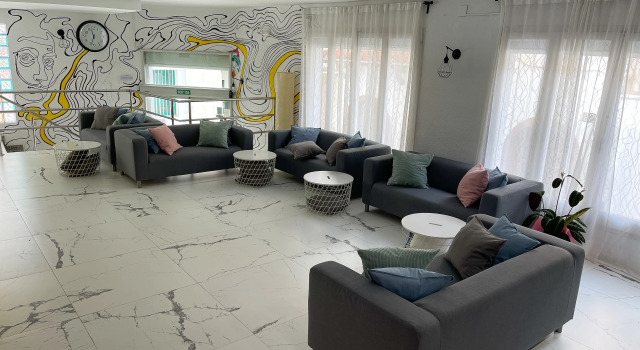 Hotel Maremagnum, Book Hotel Billige hoteller i Costa Brava