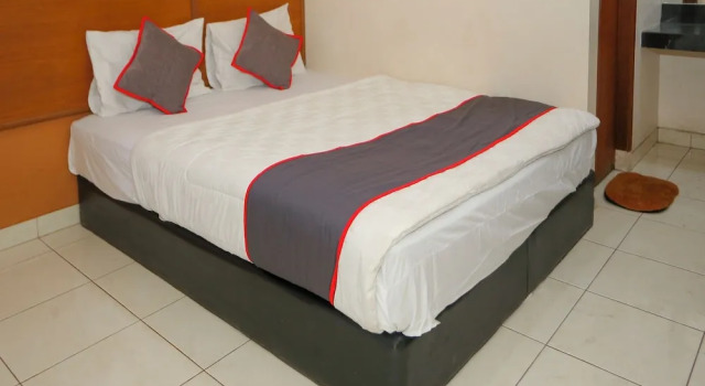 Camera Deluxe Hotel O Puncak Bogor Near Taman Safari Formerly Alam Hegar