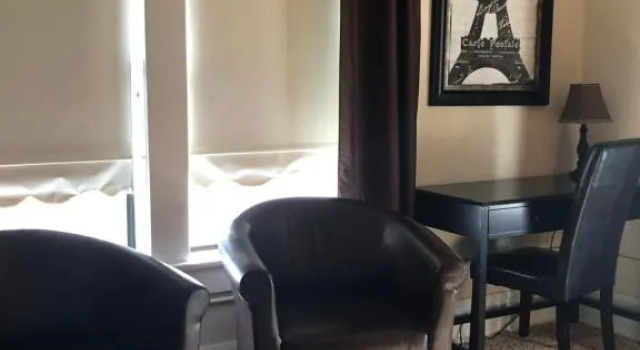 Deluxe Suite Hotel Garza