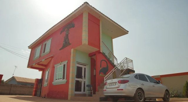 Kofi Appiah Lodge, Book Hotel Kumasi 