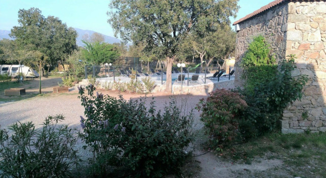 E Canicce, Varaa Hotelli  