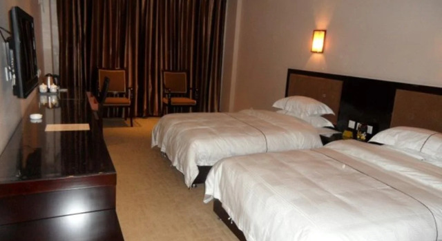 Changbai Mountain Minghu Hotel