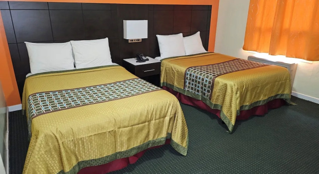 Четырёхместный номер Standard Norvic Motel