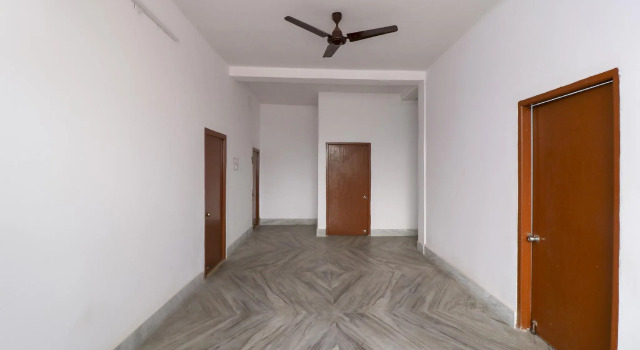 OYO 76169 Better Comfort Guest House, Prenota Affittacamere Hotel a West Bengal con parcheggio, Parcheggio