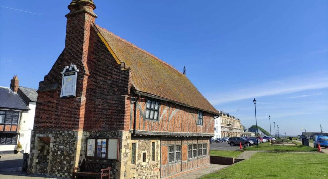 Longshore, Aldeburgh