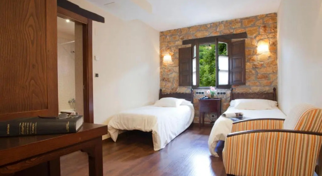 Hotel Rural El Fundil, Buchen Sie Hotel SPA-Hotels in Piloña, SPA