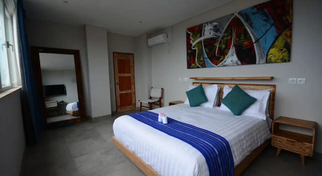 Студия Premium Harbour Komodo Hotel